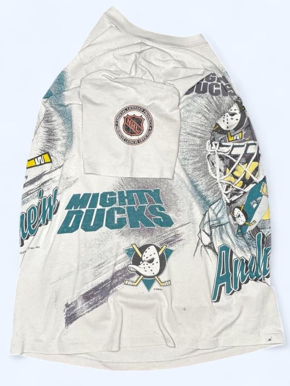 1993 Anaheim Mighty Ducks Bulletin Athletic AOP Vintage NHL T-Shirt NHL Hockey - Picture 6 of 8